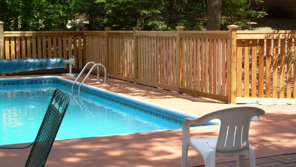 pool-timber-bush